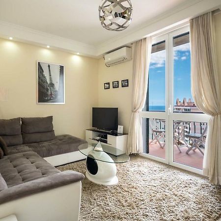America Apartment By Holiday Rental Madeira 푼샬 외부 사진