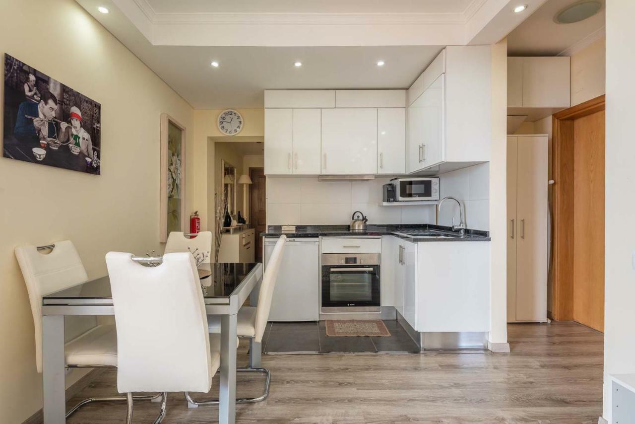 America Apartment By Holiday Rental Madeira 푼샬 외부 사진